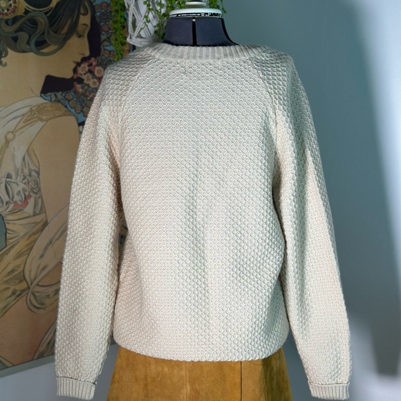 Women’s Vintage Sundowner by Erika Strasberg Honeycomb V-Neck Sweater - Picture 3 of 9